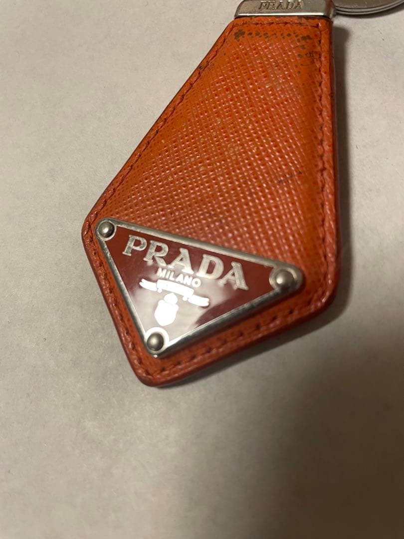 【（有)あずき太郎商店】プラダ PRADA サフィアーノレザー キーリング