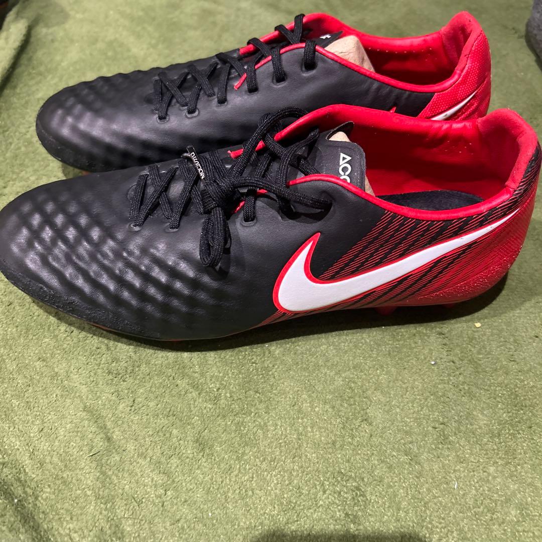 NIKE マジスタ　オーバス　II HG-E