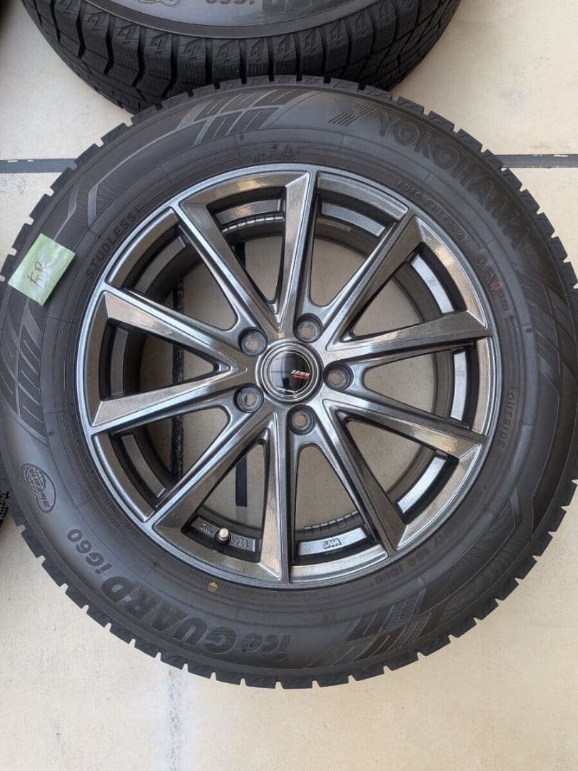 ヨコハマ 　225/60R17 タイヤ・ホイールセット