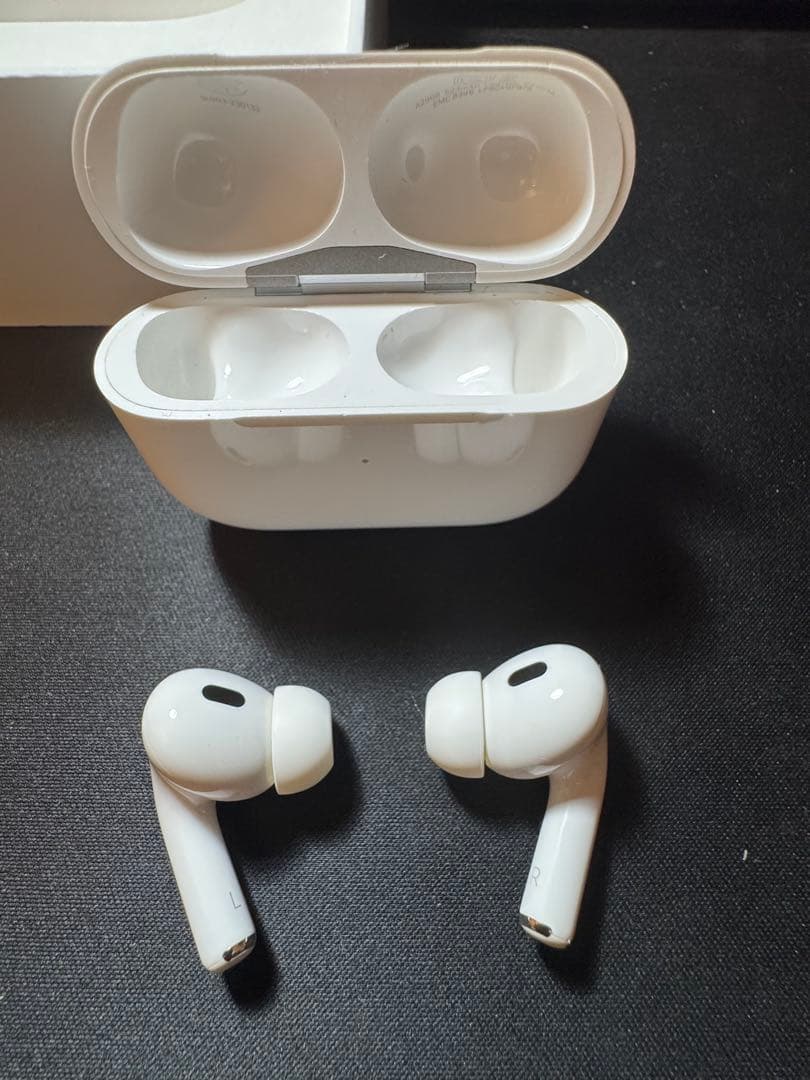 AirPods Pro 2 本体 コンプライイヤーチップ付き