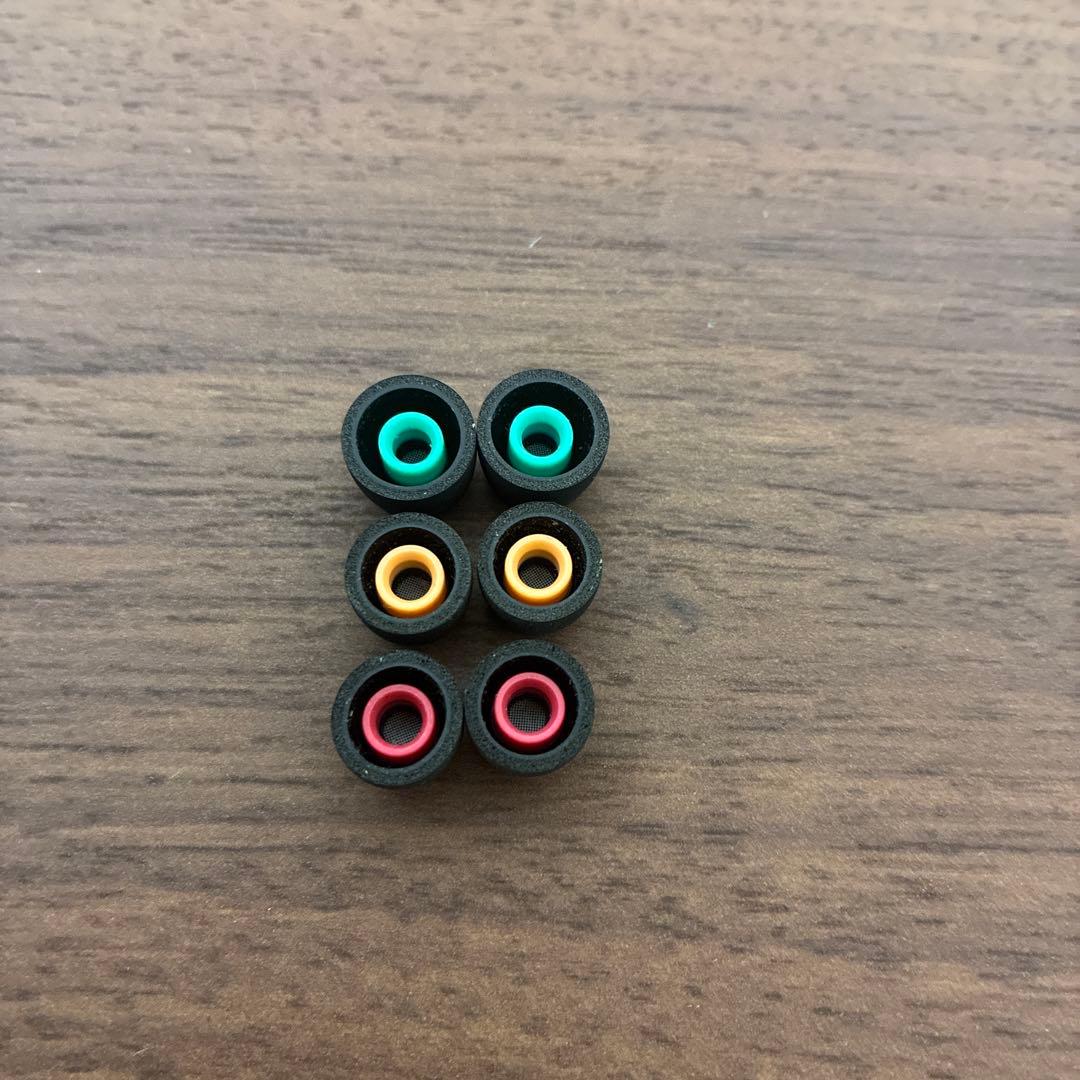 黒 ワイヤレスイヤホン イヤホンピース付き