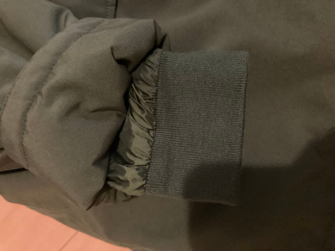 UNIQLO ウルトラウォームハイブリッドダウンコート