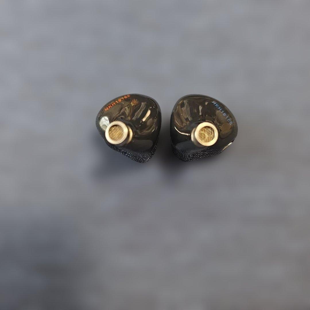 Noble Audio Khan リケーブル付き