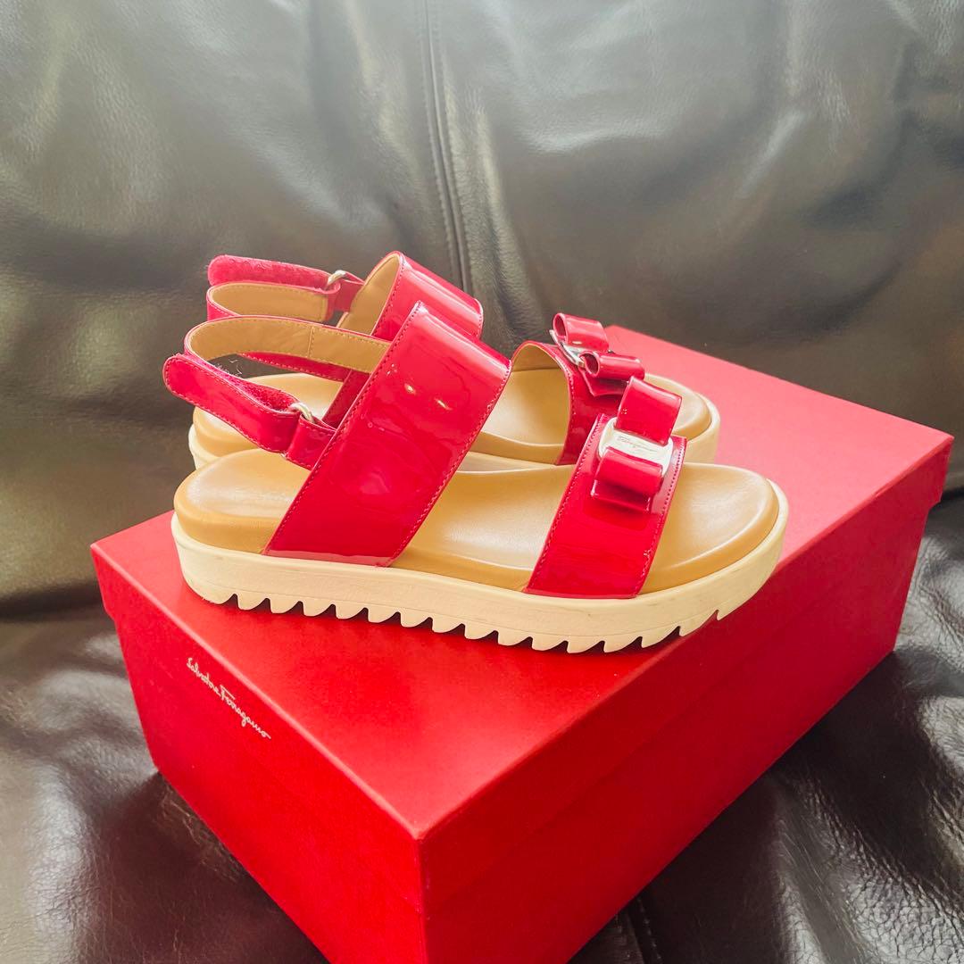 Ferragamo フェラガモ キッズ サンダル 31 19cm相当