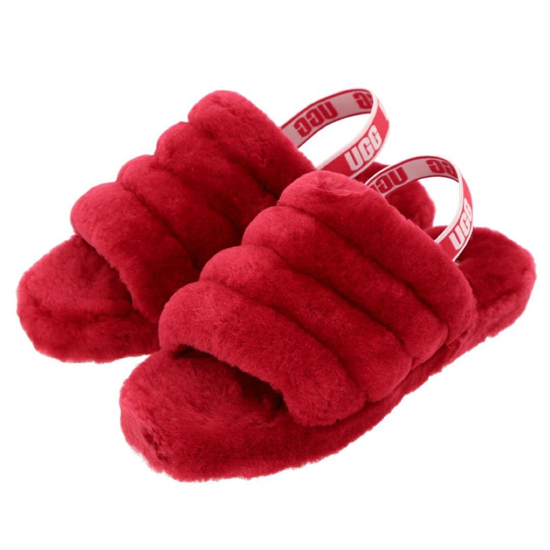 UGG レッドファーサンダル