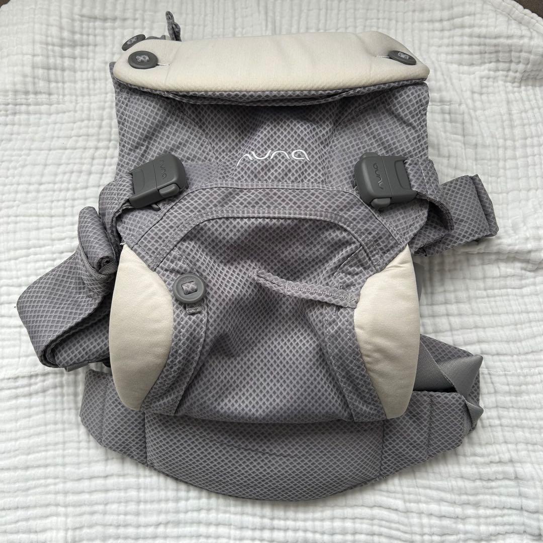 美品　NUNA CUDL clik ヌナ　カドルクリック　フォグ