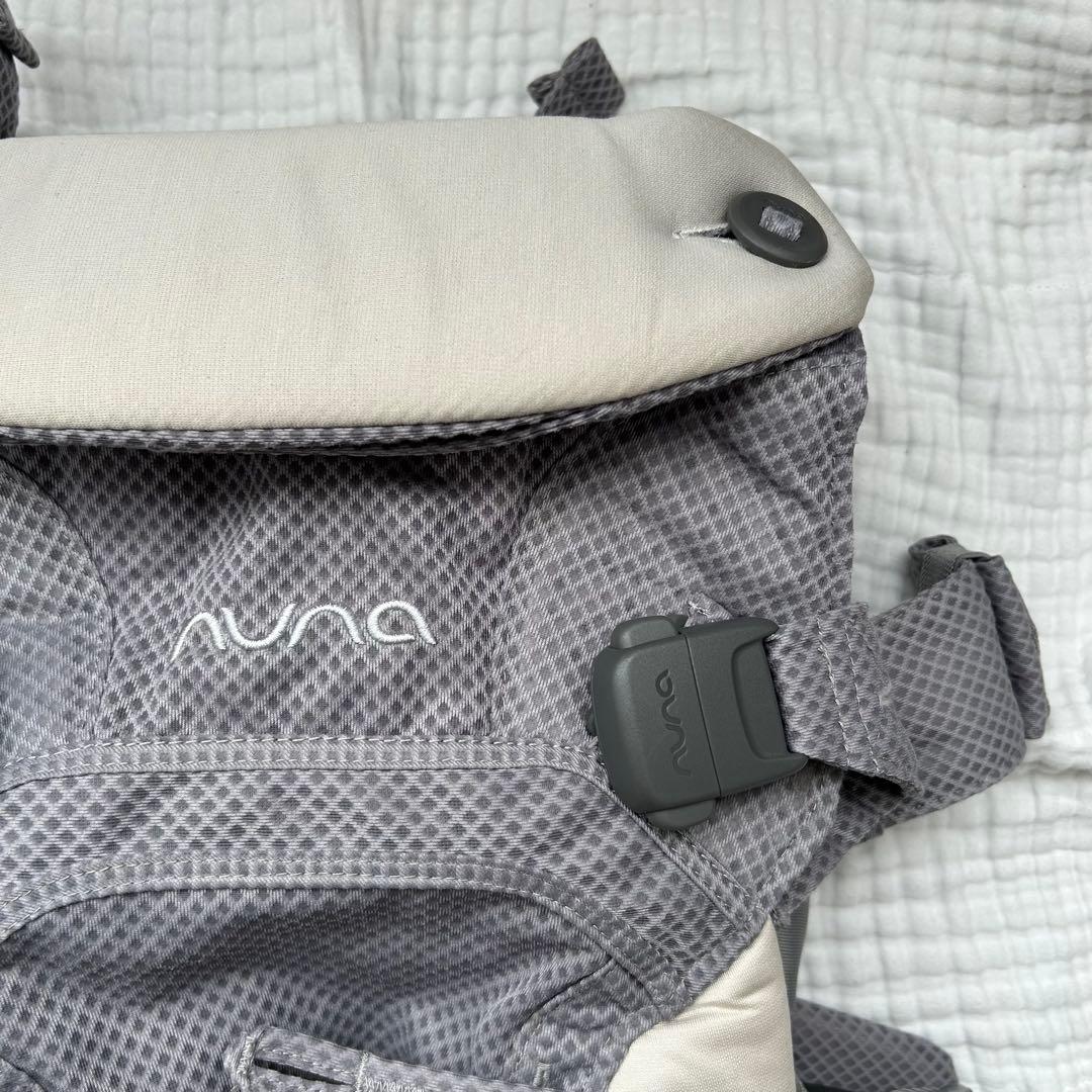 美品　NUNA CUDL clik ヌナ　カドルクリック　フォグ