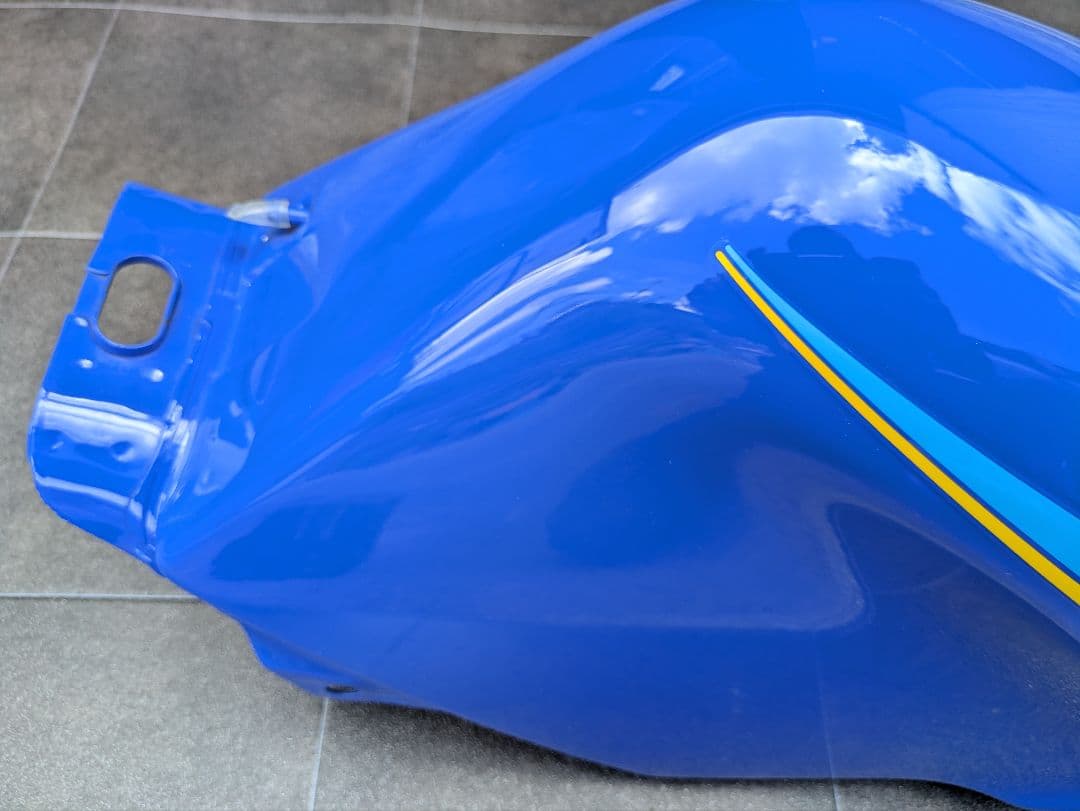 新品未使用　TZR125 タンク