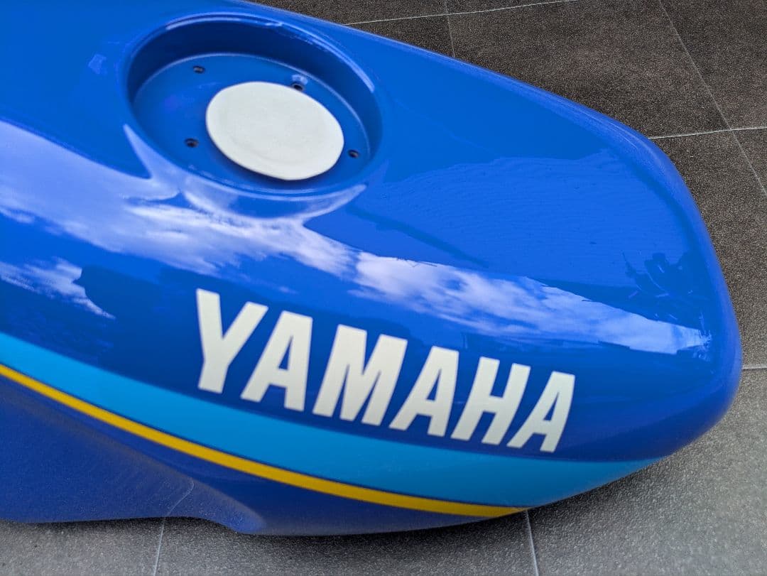 新品未使用　TZR125 タンク