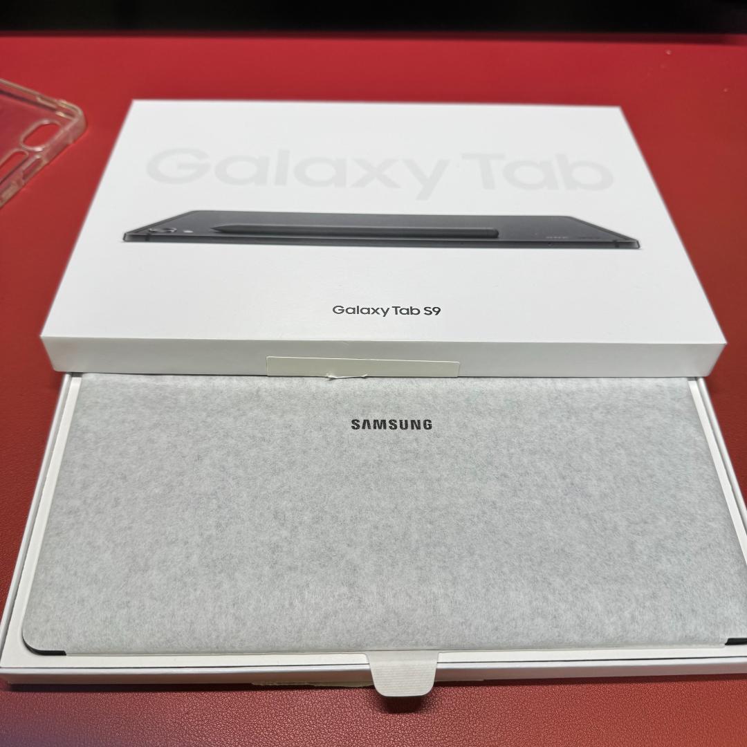 Samsung Galaxy Tab S9 とアクセサリー各種