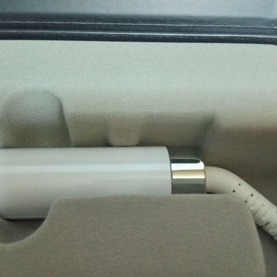 ☆新品未使用☆ 絹女 カールヘアアイロン 32mm　 KC032