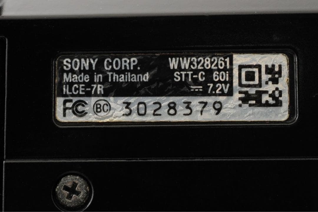 ◆訳あり◆ Sony ソニー α7R ILCE-7R FE 28-70mm