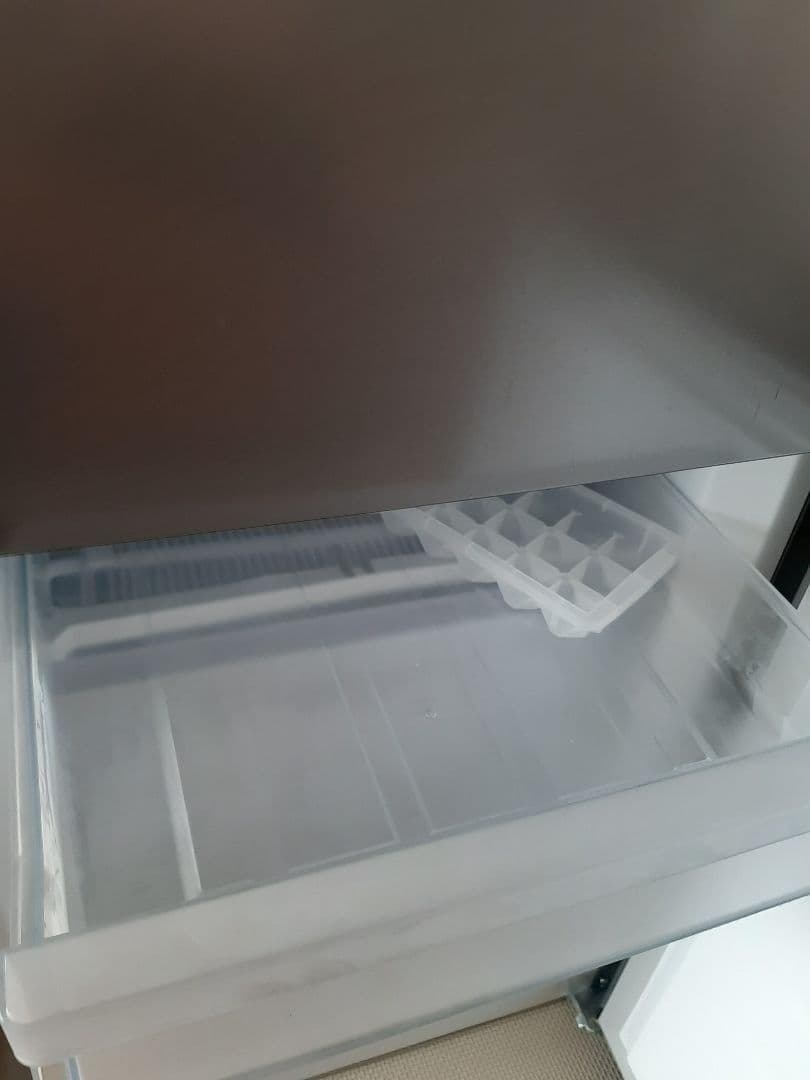 ハイセンス 冷蔵庫 175L 右開き HR-D1701S シルバー 2ドア