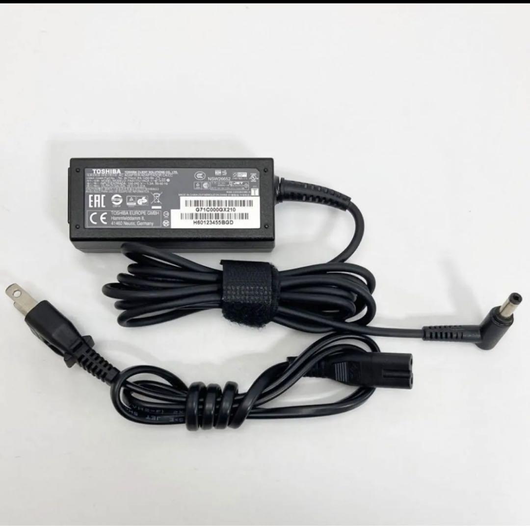 Toshiba dynabook 15.6インチ PT55DBS-BJA3