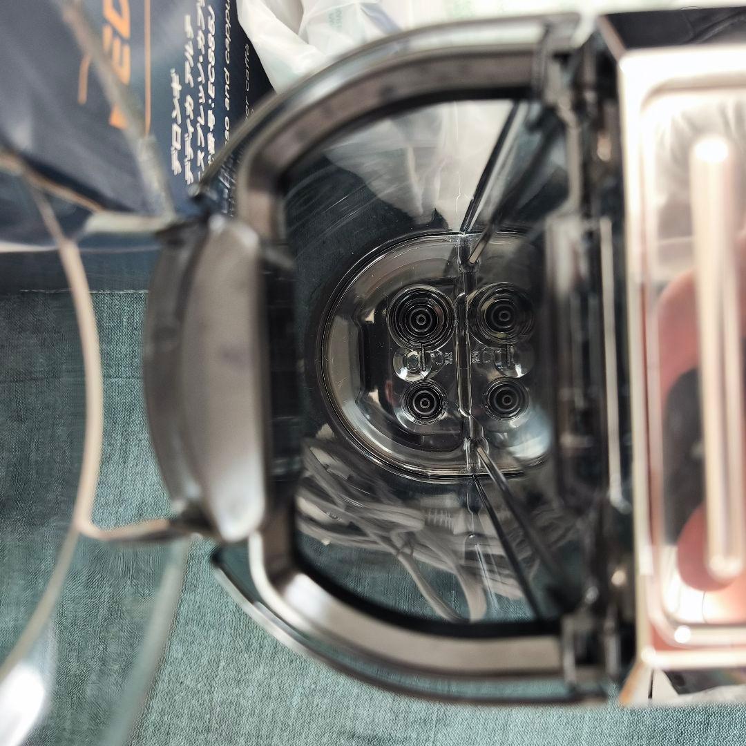 【美品】DeLonghi デディカ アルテ エスプレッソマシン EC885J