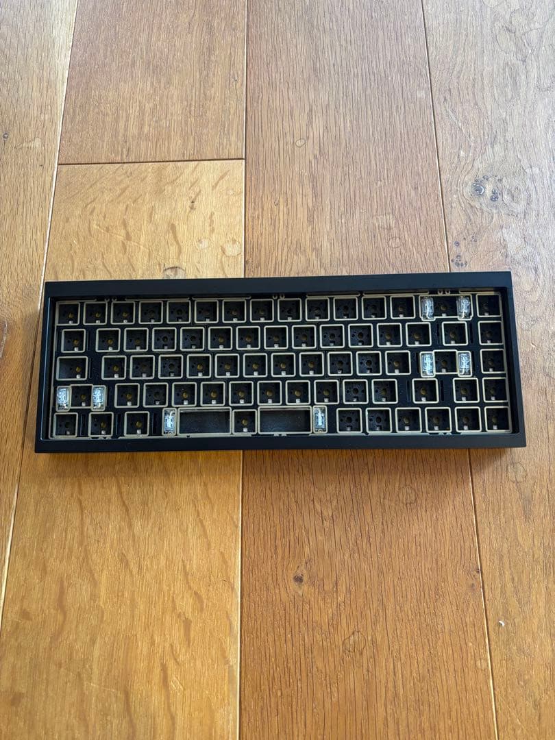 KBDfans TOFU65 2.0 ブラック メカニカルキーボード