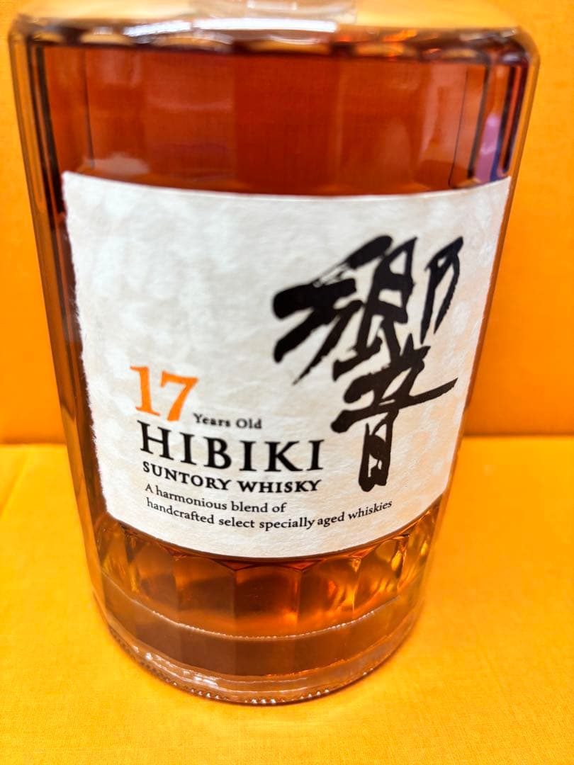 未開栓 サントリ一 響17年 古酒700ml 43% 箱なし