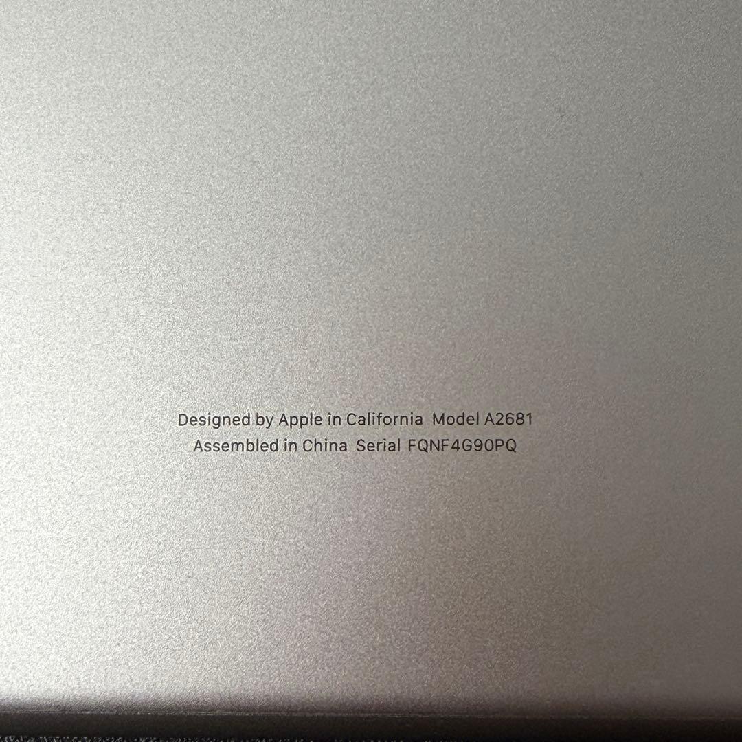 【ジャンク】MacBook Air M2 8G 256G 液晶不具合・角に傷あり