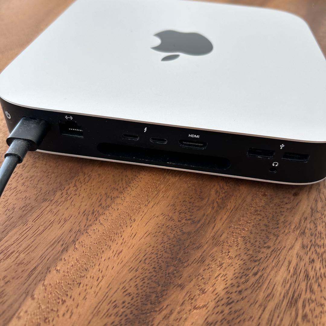 コマイヌ様　Mac mini m2 メモリ 16GB SSD 256GB