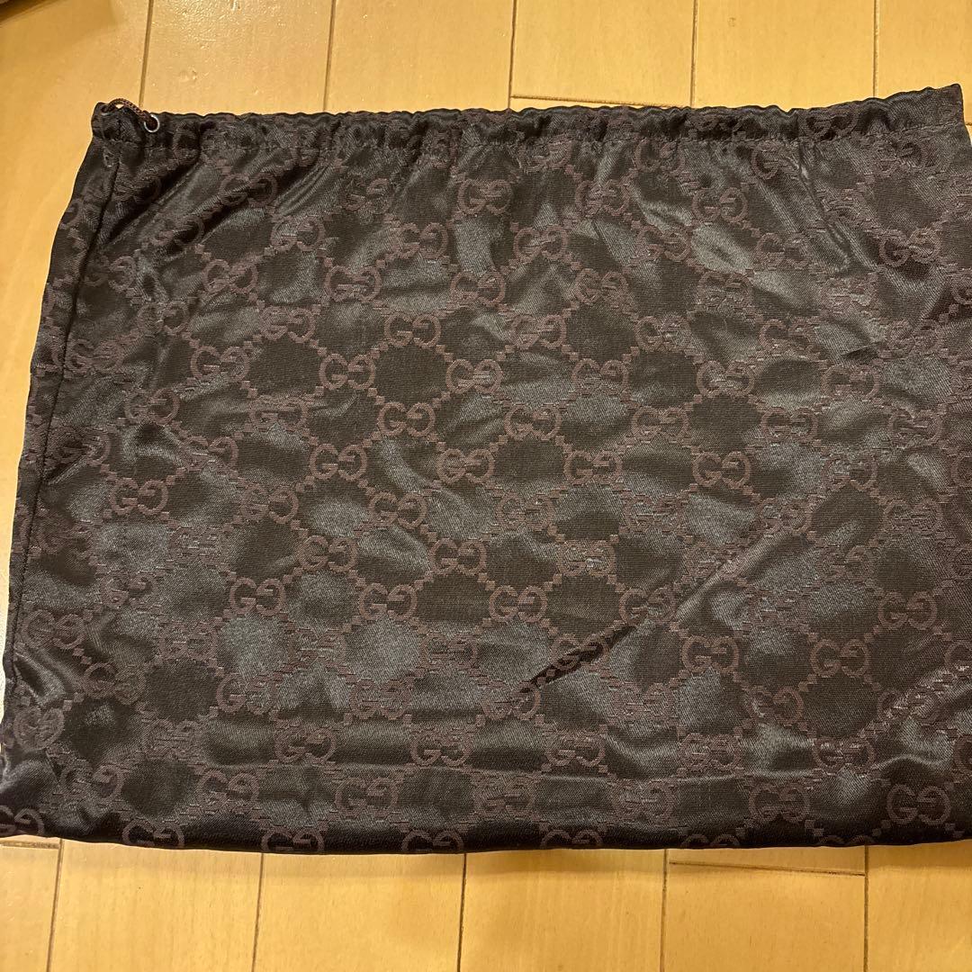 美品GUCCIボディバック