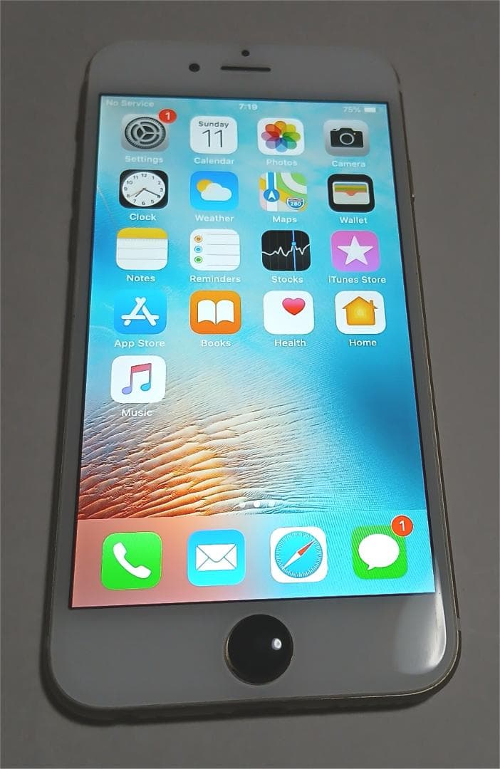 docomo iPhone 6 ゴールド - 極上状態 92% バッテリー