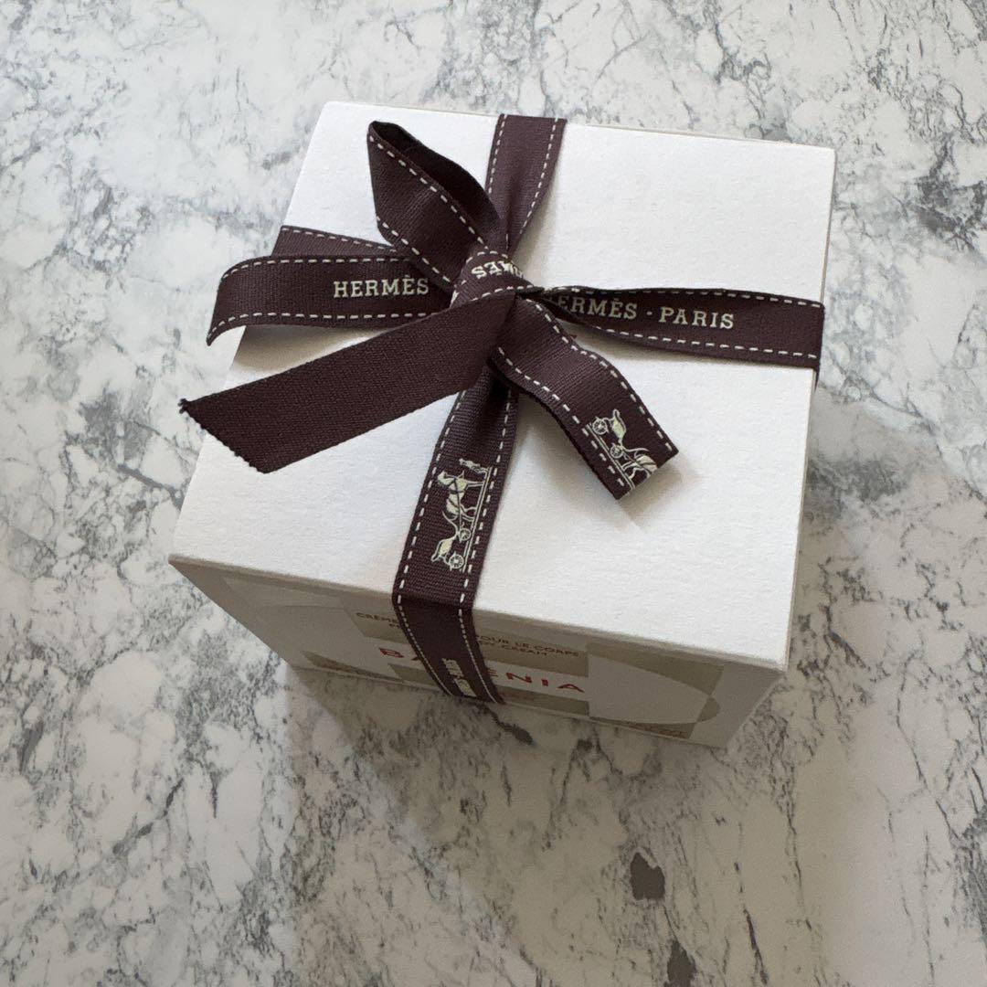 HERMES エルメス　バレニア　パフュームドボディクリーム