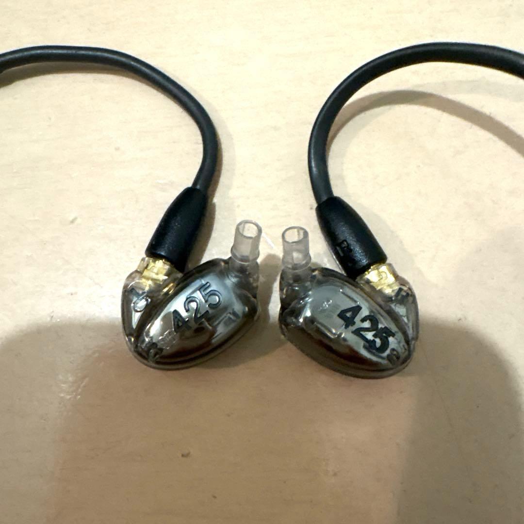 Shure 425 有線イヤホン 収納ケース付