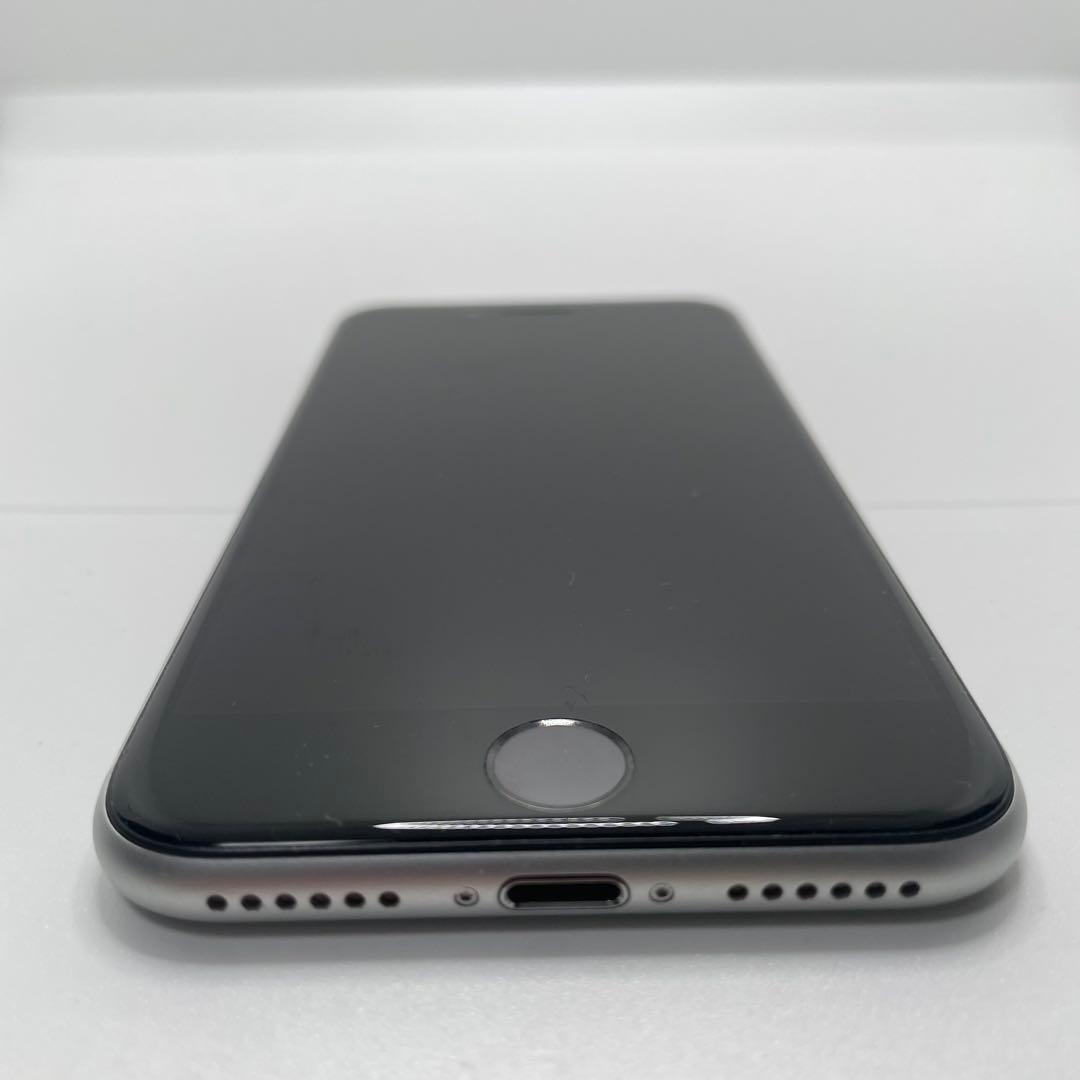 【格安美品】iPhone SE2 64GB simフリー本体 313