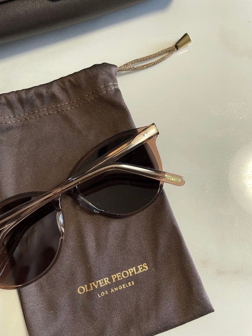 小物 OLIVER PEOPLES