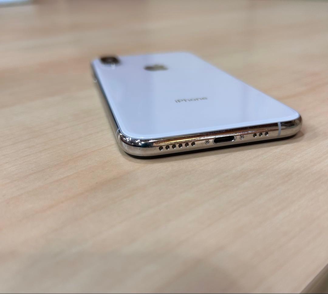 iPhone Xs 256GB バッテリー75%