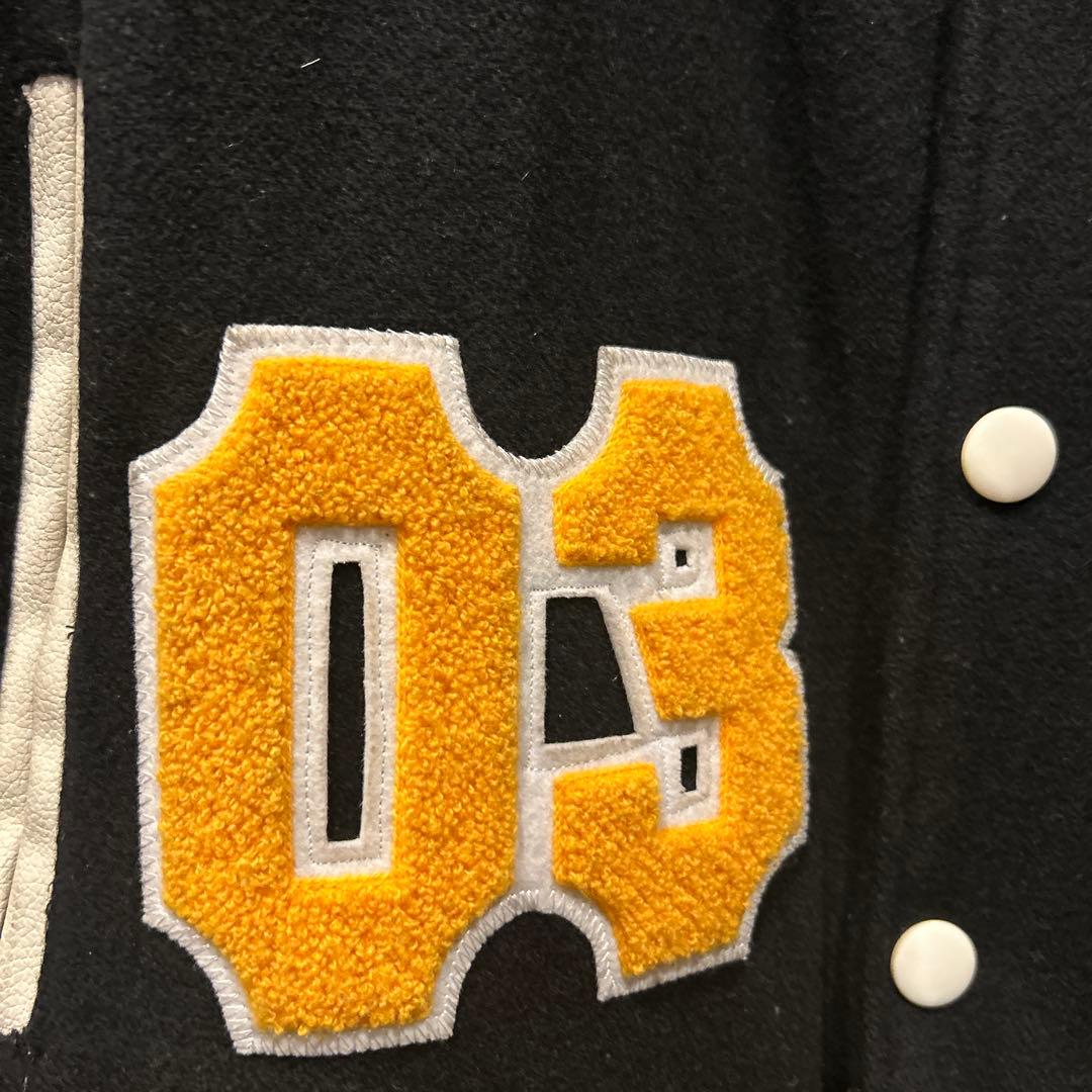 美品！FATスタジャン Y2K Fロゴ 03 ブラック/ホワイト