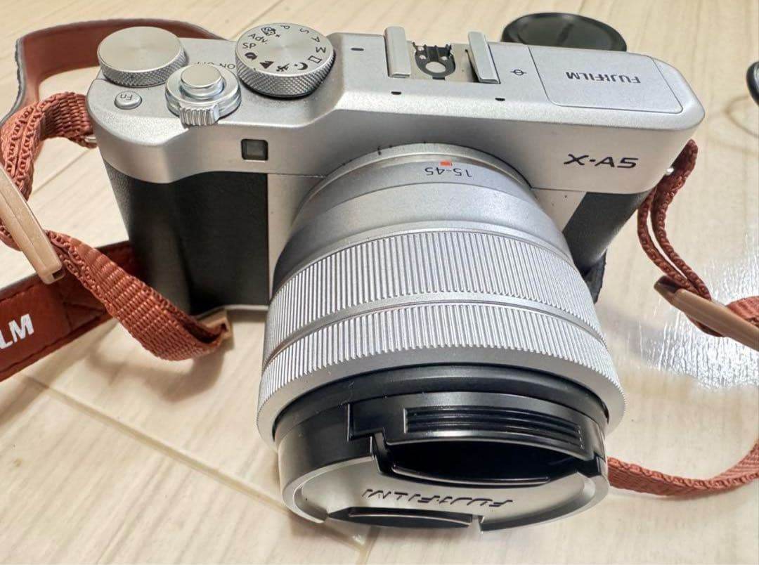 Fujifilm X-A5 デジタル一眼レフカメラ