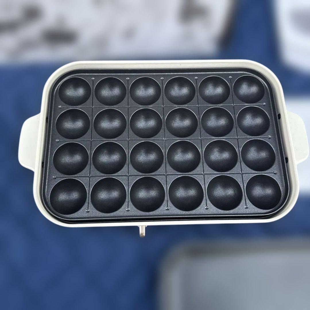 オシャレBRUNO ホットプレート 未使用たこ焼き、鉄板、人気のお鍋用プレート付
