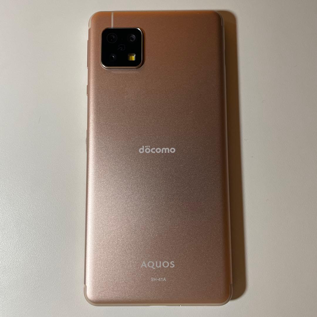 中古美品AQUOS sense4 SH-41Aスマートフォン本体ライトカッパー