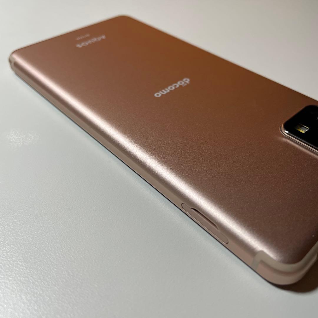 中古美品AQUOS sense4 SH-41Aスマートフォン本体ライトカッパー