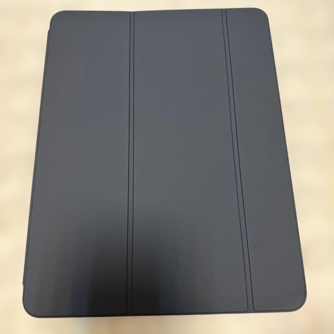 iPad 13インチ　M4用　スマートフォリオ　ほぼ新品