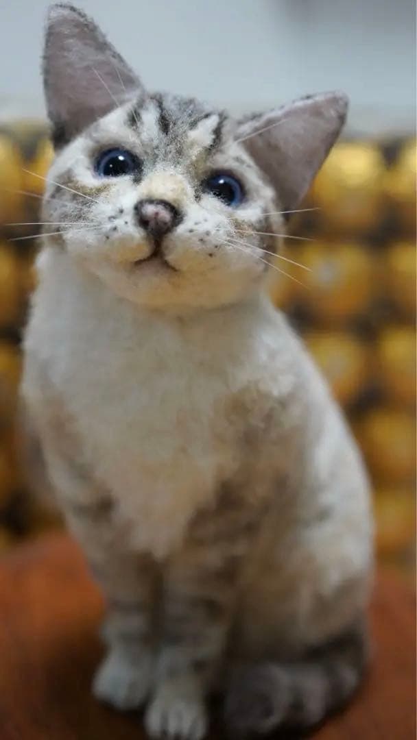 羊毛フェルト　猫　お座り