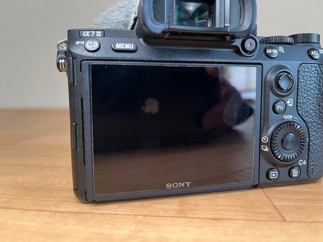 SONY α7 III (ILCE-7M3) シャッター数1292回 おまけ付