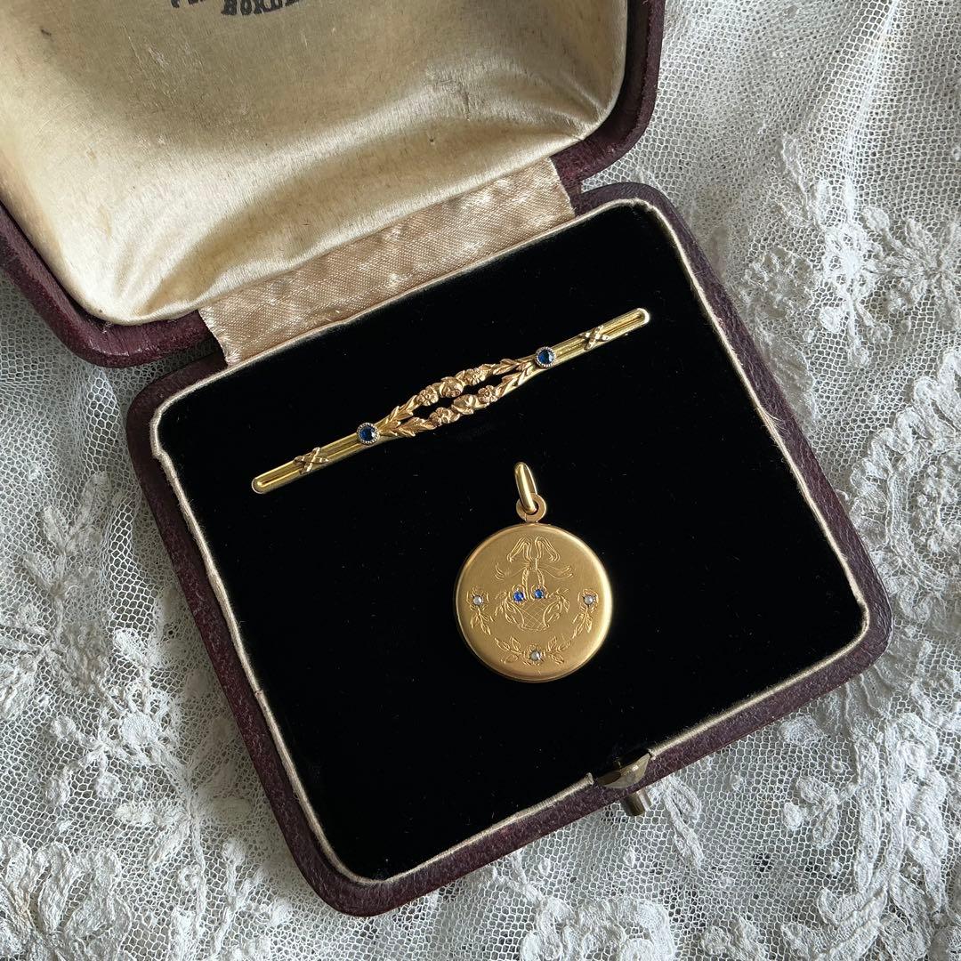 フランスアンティーク　ペンダントトップ＆ブローチ　ゴールドプレート　ビジュー