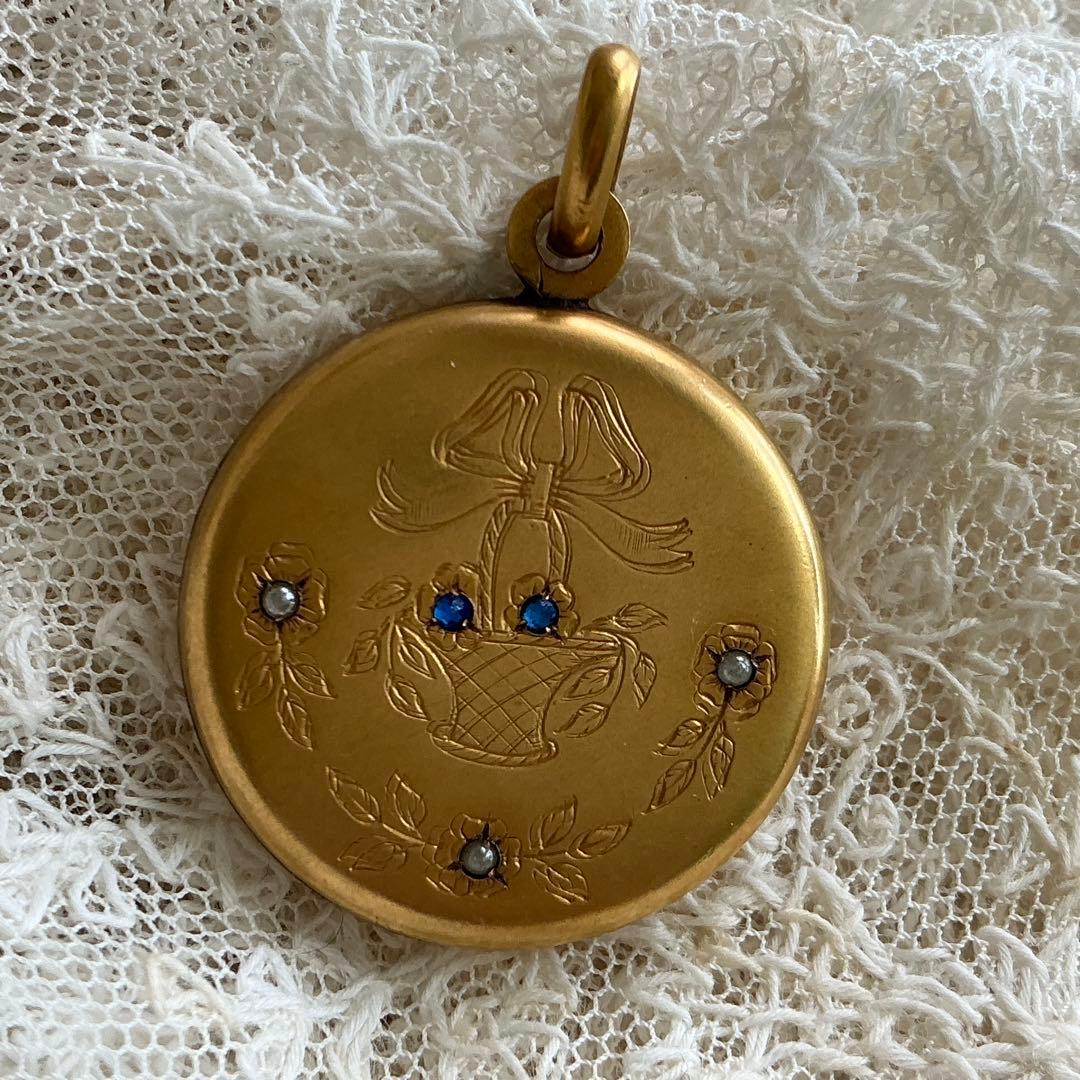 フランスアンティーク　ペンダントトップ＆ブローチ　ゴールドプレート　ビジュー