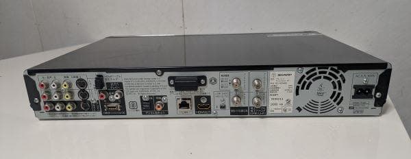 Y ①【中古品】 SHARPシャープ ブルーレイレコーダー BD-HDW65