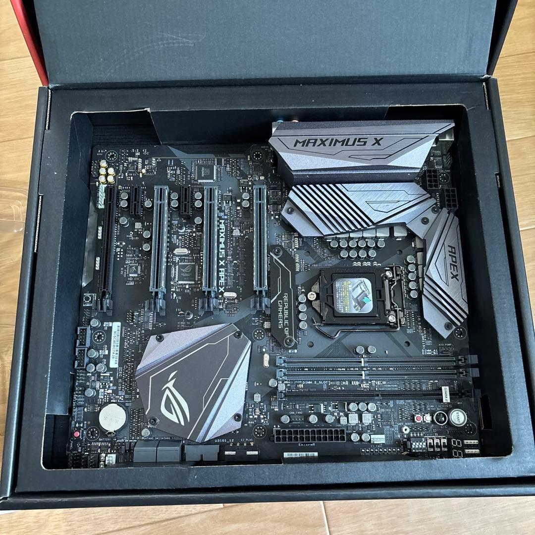 ASUS ROG MAXIMUS X APEX マザーボード