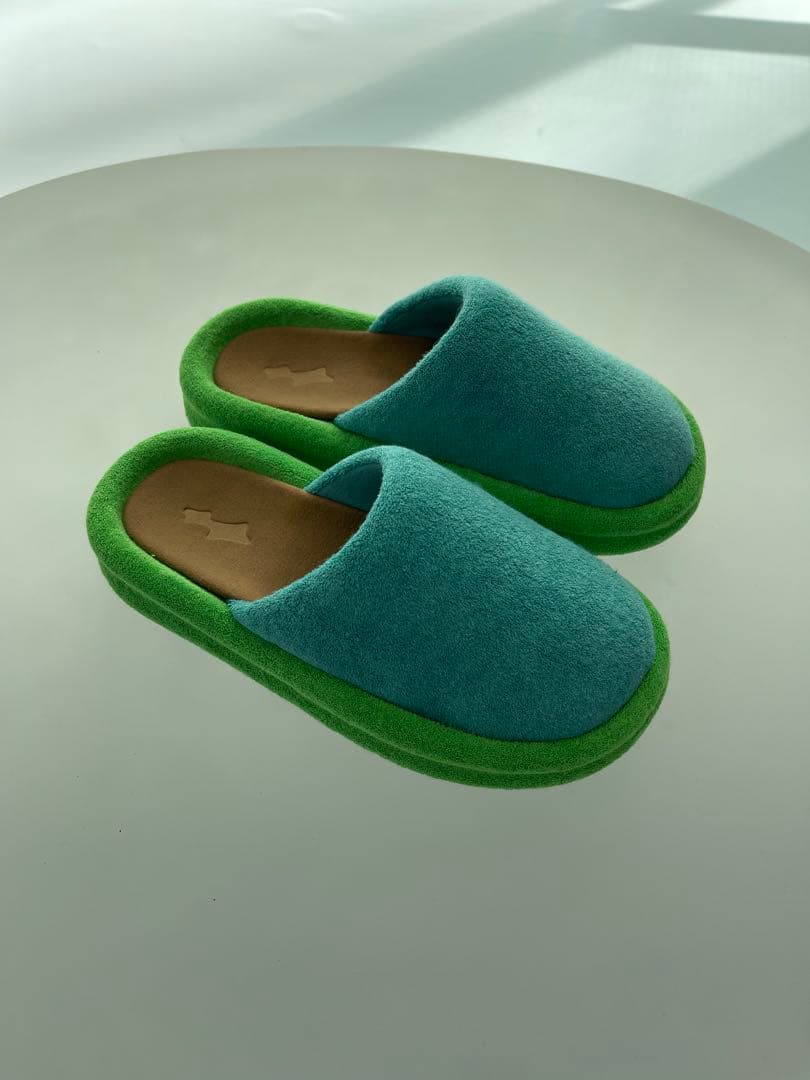 31.0 SKYLRK Fresh Green サンダル 26cm