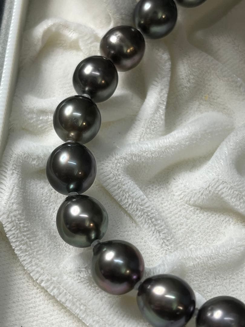 黒蝶真珠ネックレス　ブラックパール　8mm-10.5mm