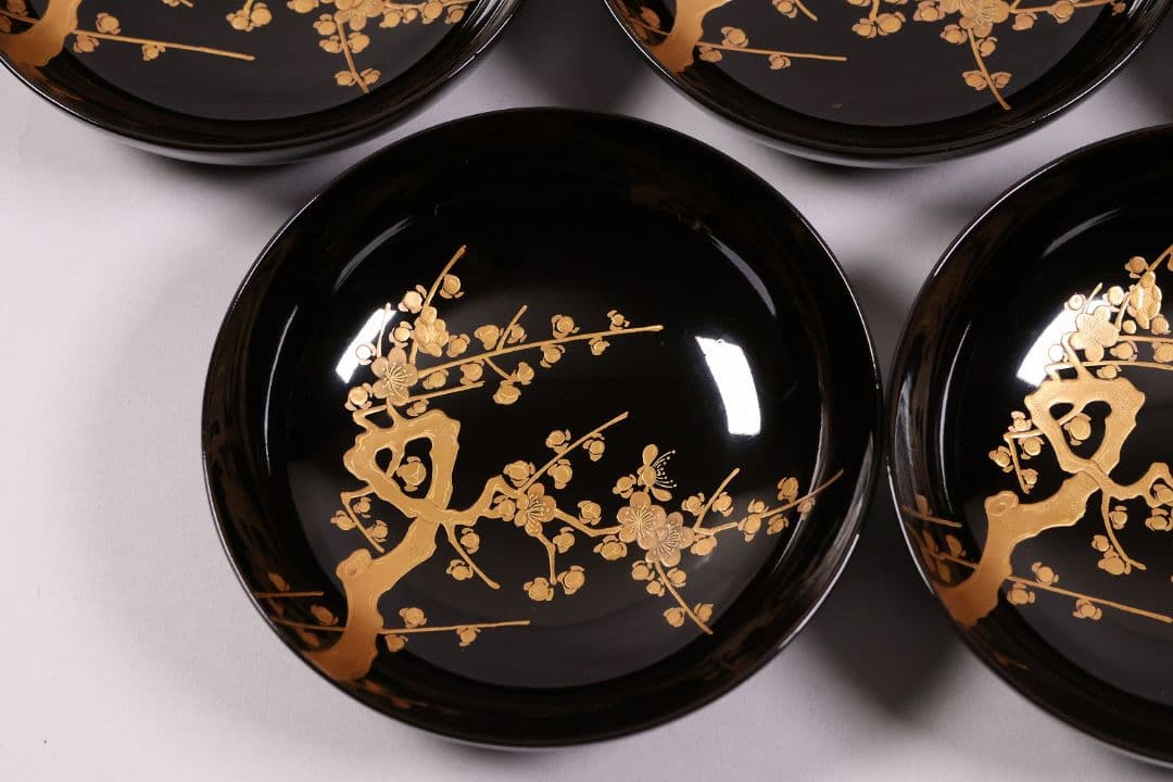 【CM232】古い木皿 五客 梅 金蒔絵 黒塗 小皿 菓子皿 木製漆器 大正昭和