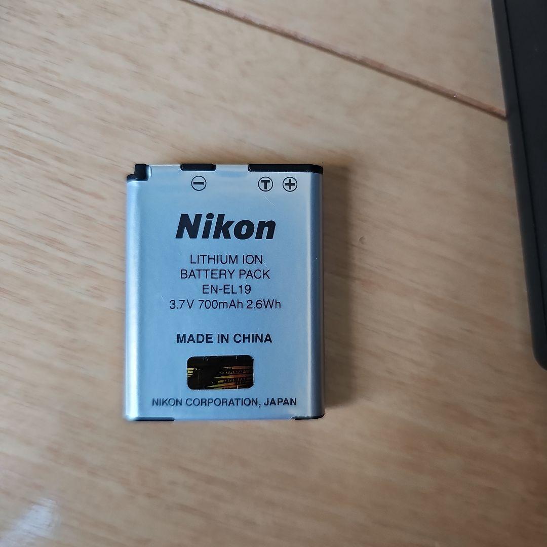 Nikon Coolpix 　S33 デジタルカメラ　青　コンプレックス ニコン