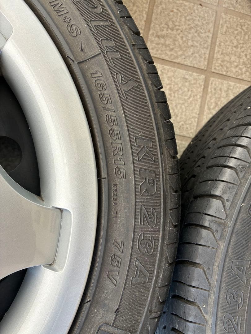 し*の様 メルセデス・ベンツ ホイール キャップ4個セット　usdm