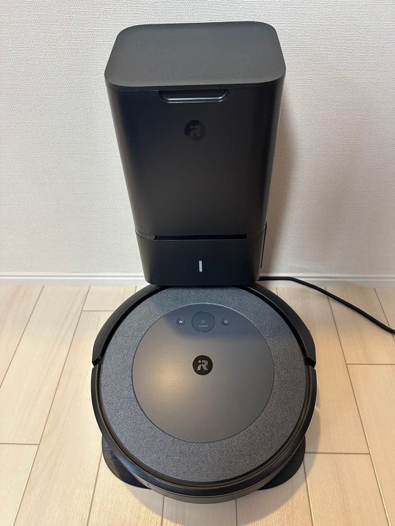 【新品同様】 ルンバ i3+ ロボット掃除機　アイロボット