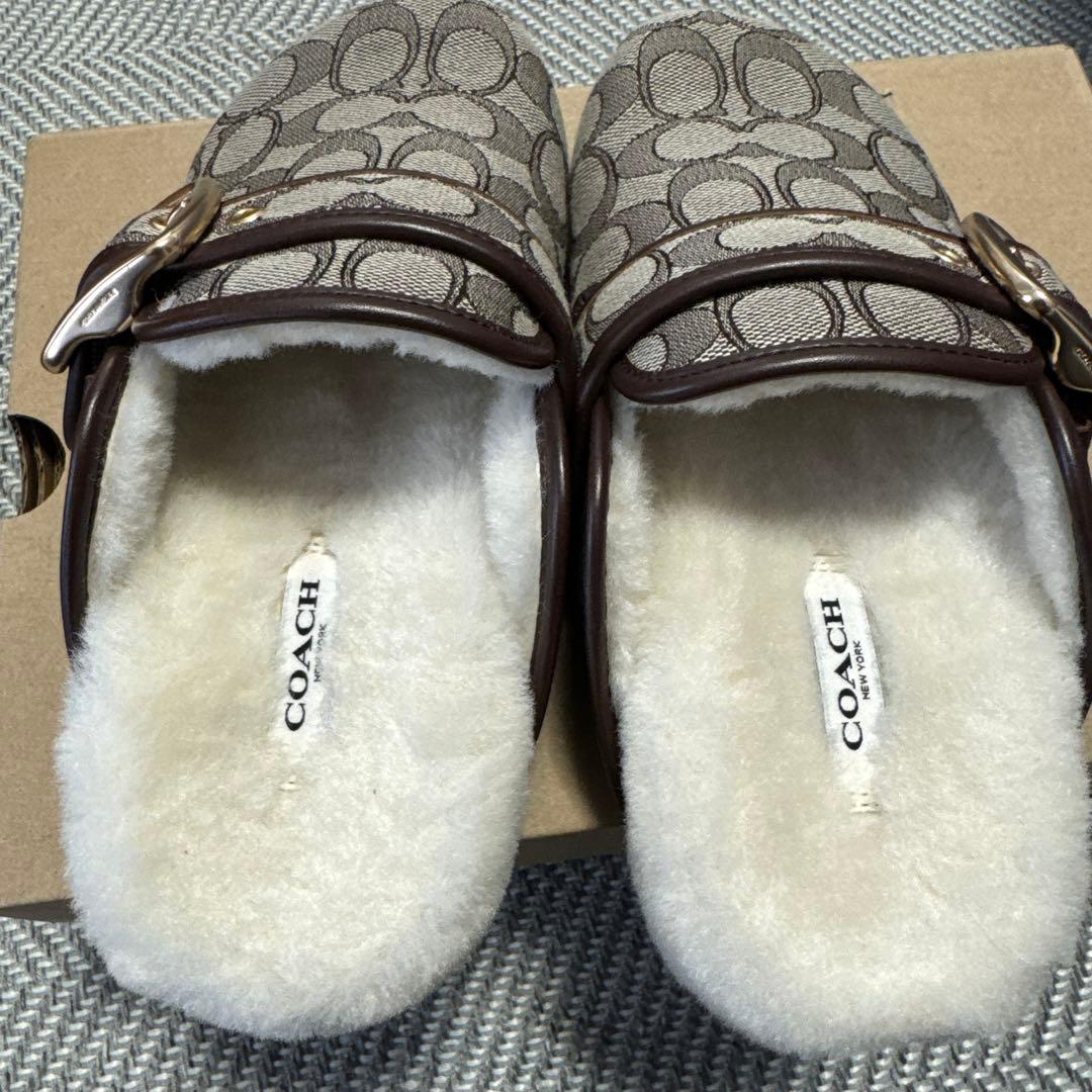 COACH コーチ　シグネチャー ジャカード　サンダル