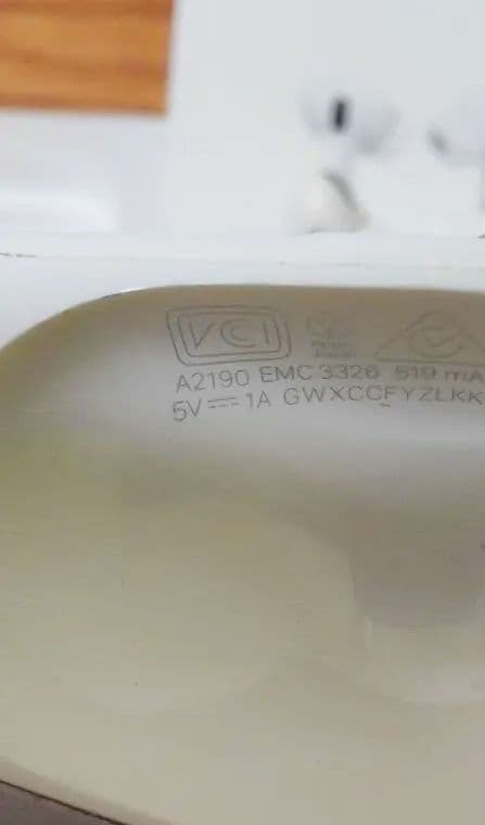 AirPods Pro 本体 充電ケース付き完璧なプロセス